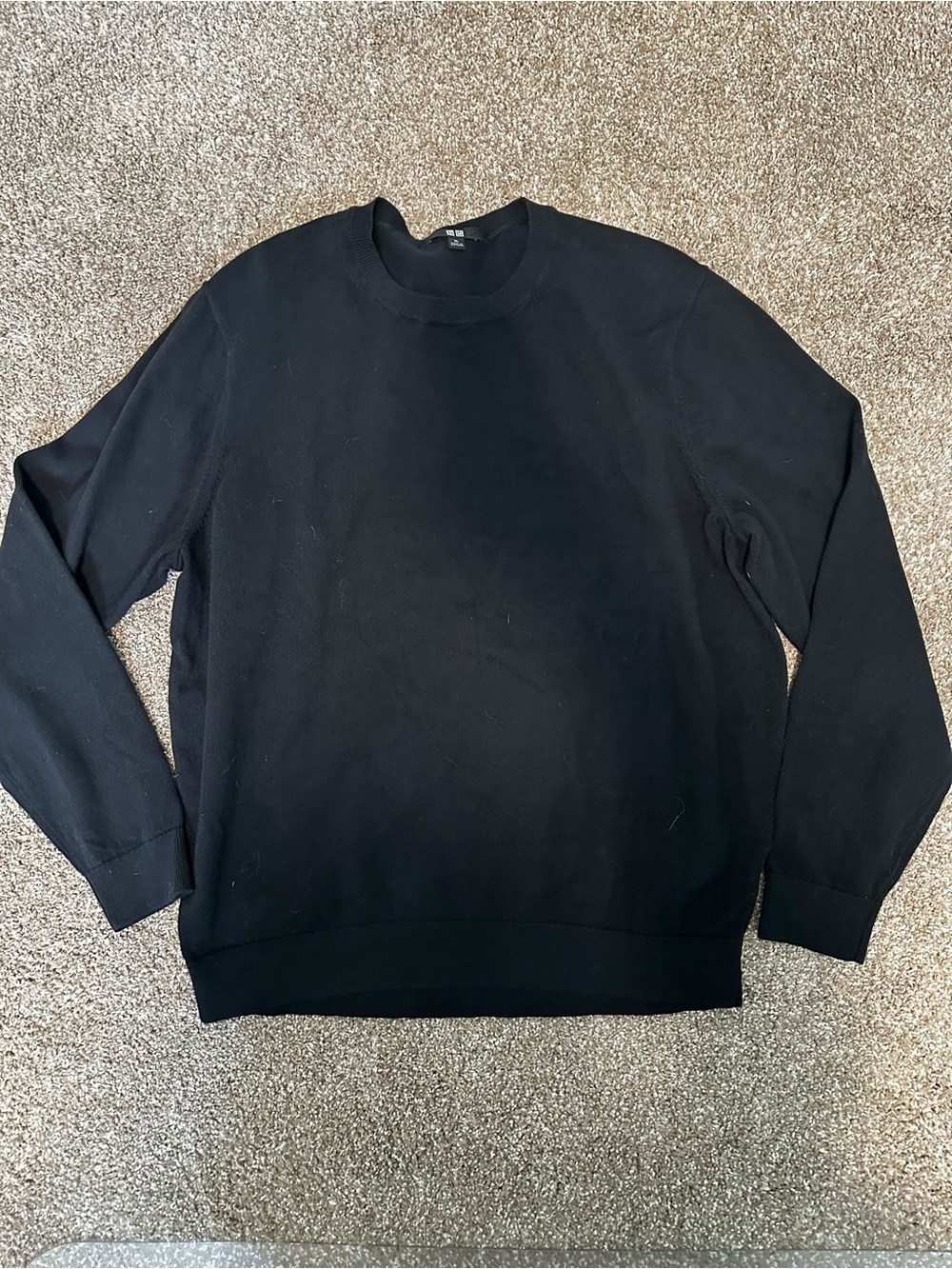 Uniqlo Womens Black Crewneck Sweater